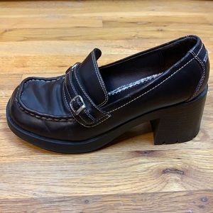 Vintage BAKERS CHUNKY PLATFORM 90’s BROWN SHOES